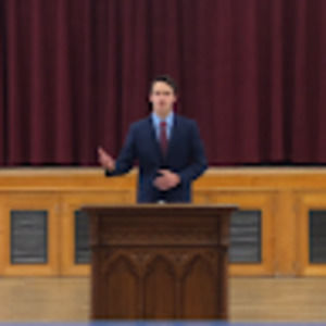 Meet your Posher, Benjamin